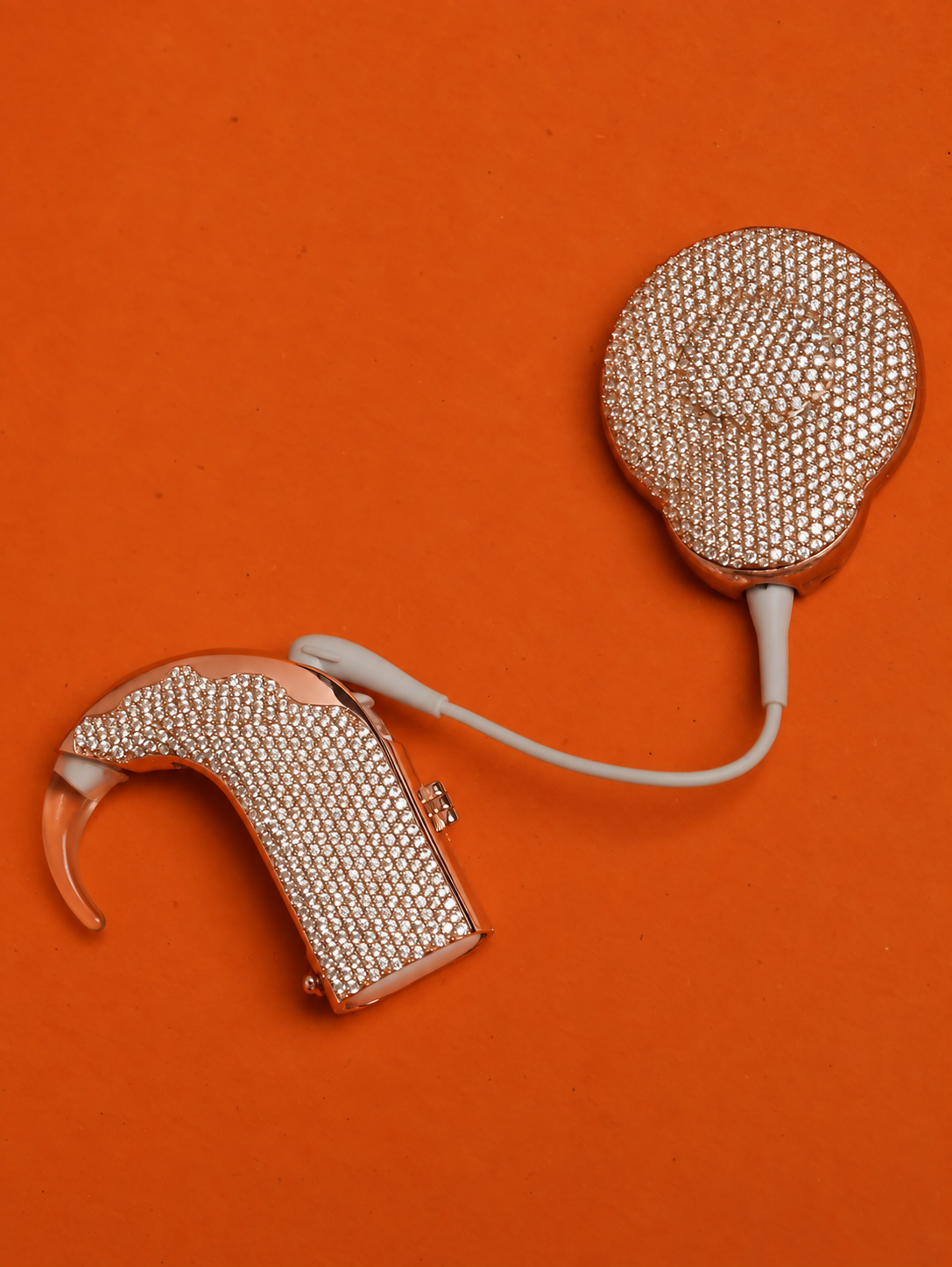 Sea of Dreams Cochlear — Left / Rose gold vermeil / White, digitally recoloured product preview