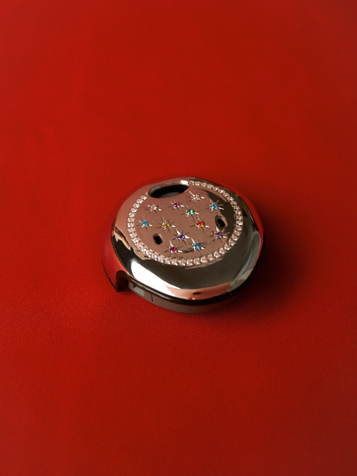 Osia Celeste silver cover angled close-up